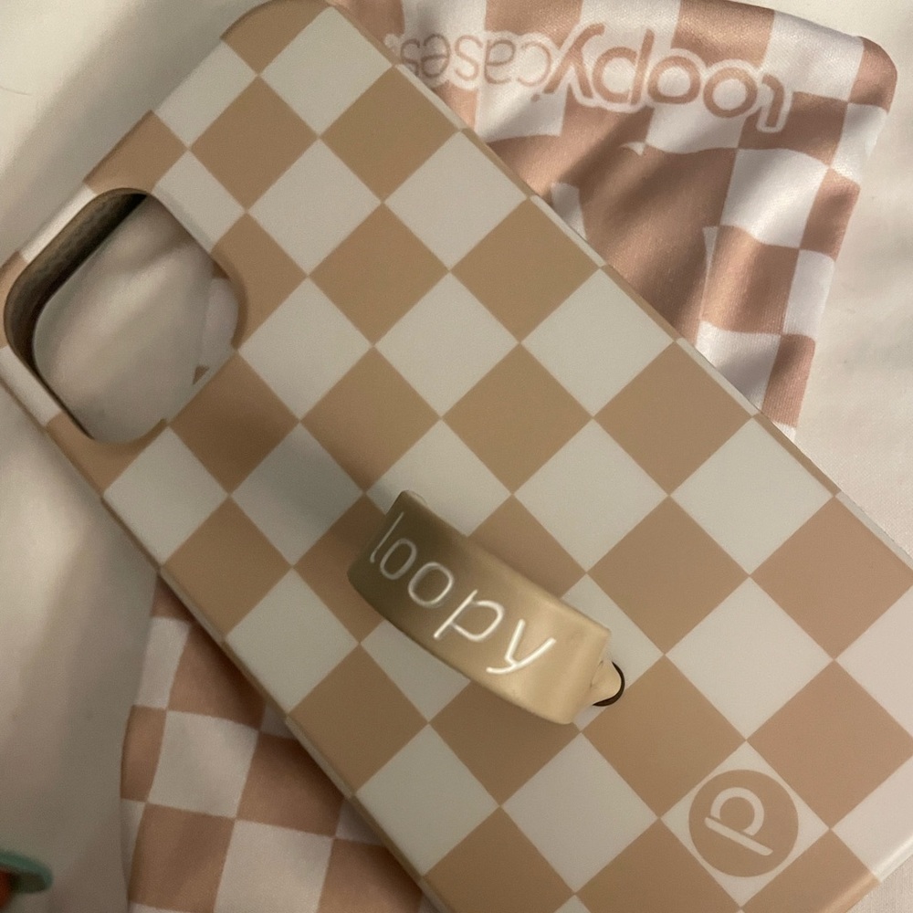 Loopy Case: Sand Dollar for iPhone 12 Pro, LIKE NEW!